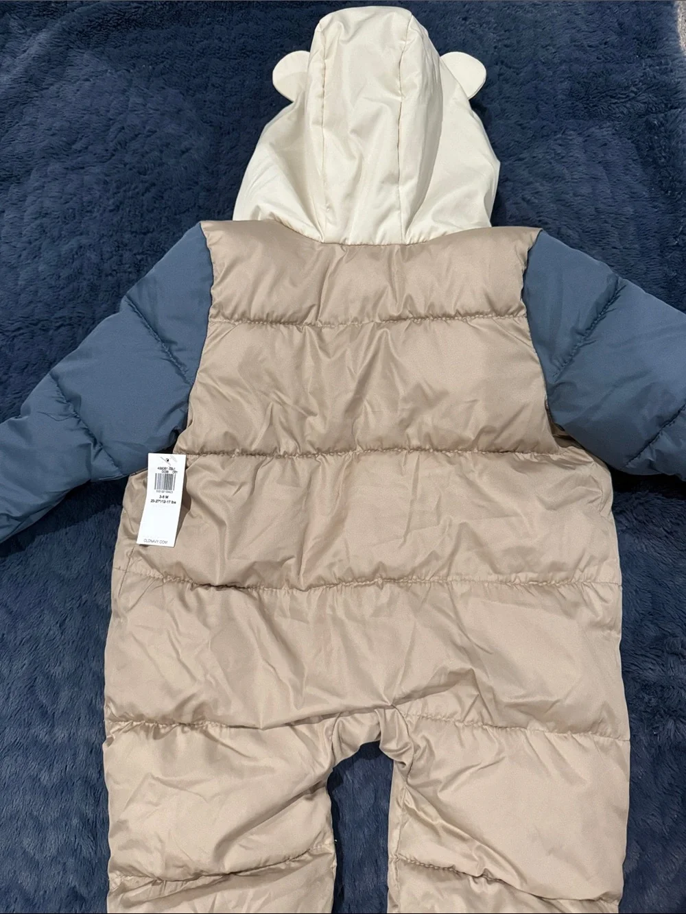 Old navy snow suit with hood and mittens